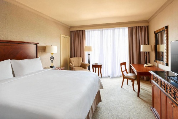 Cairo Marriott Hotel & Omar Khayyam Casino image 5
