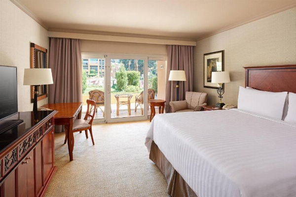 Cairo Marriott Hotel & Omar Khayyam Casino image 59